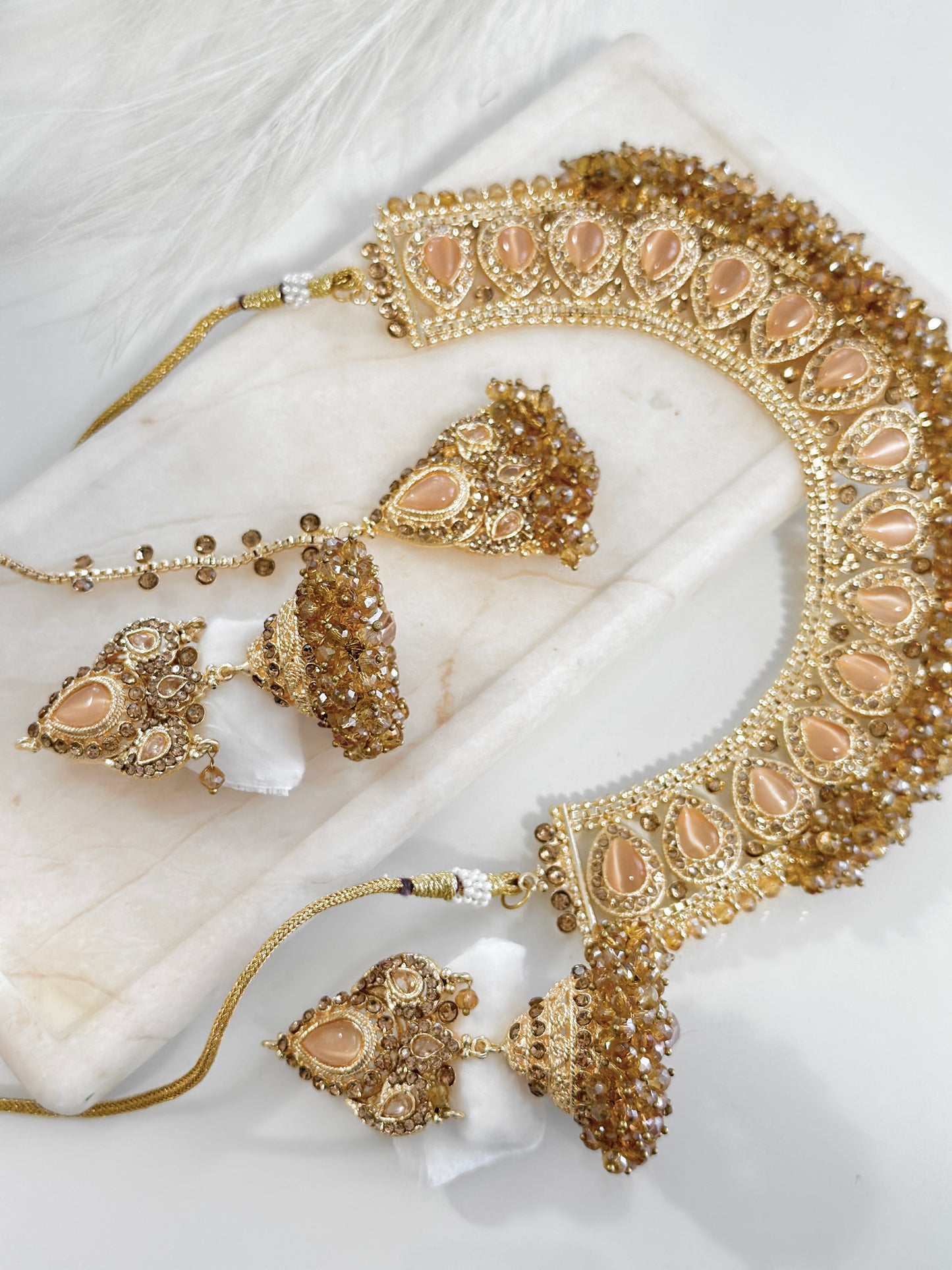 Stunning Jhumka Drop Pearl Set (Beige)