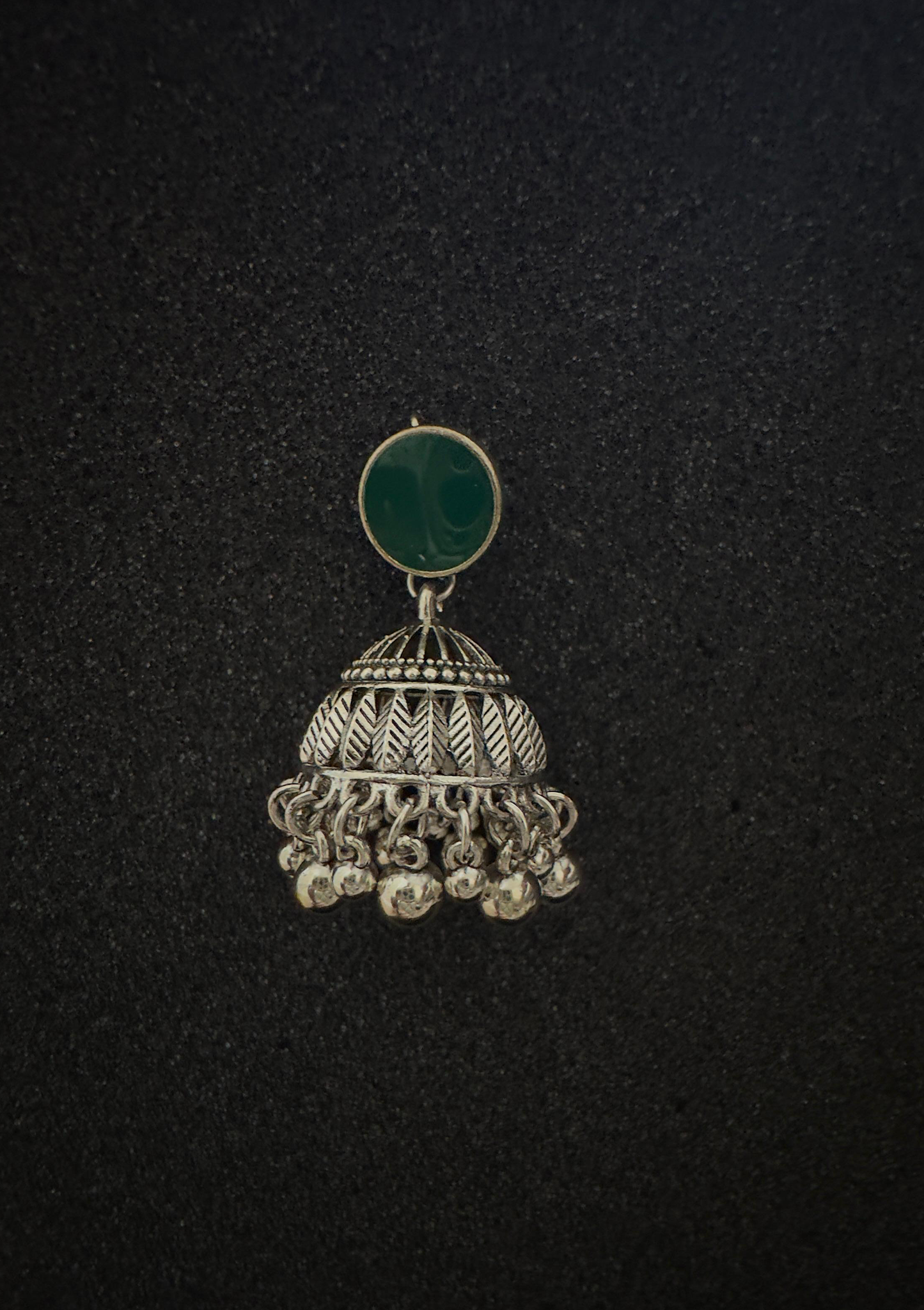 Green Stone Silver Jhumka Earrings – Traditional Pakistani Jewelry
