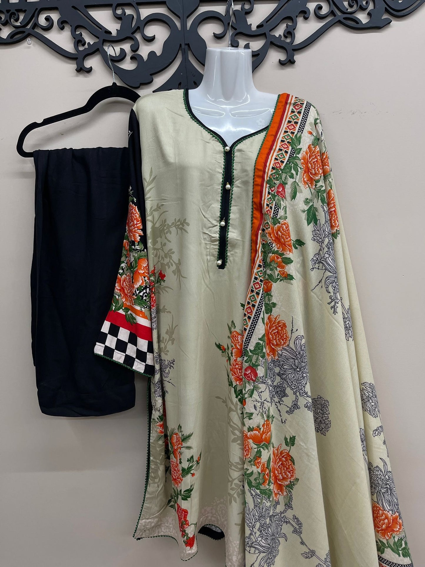 3 Pcs Suit (Marina Fabric)