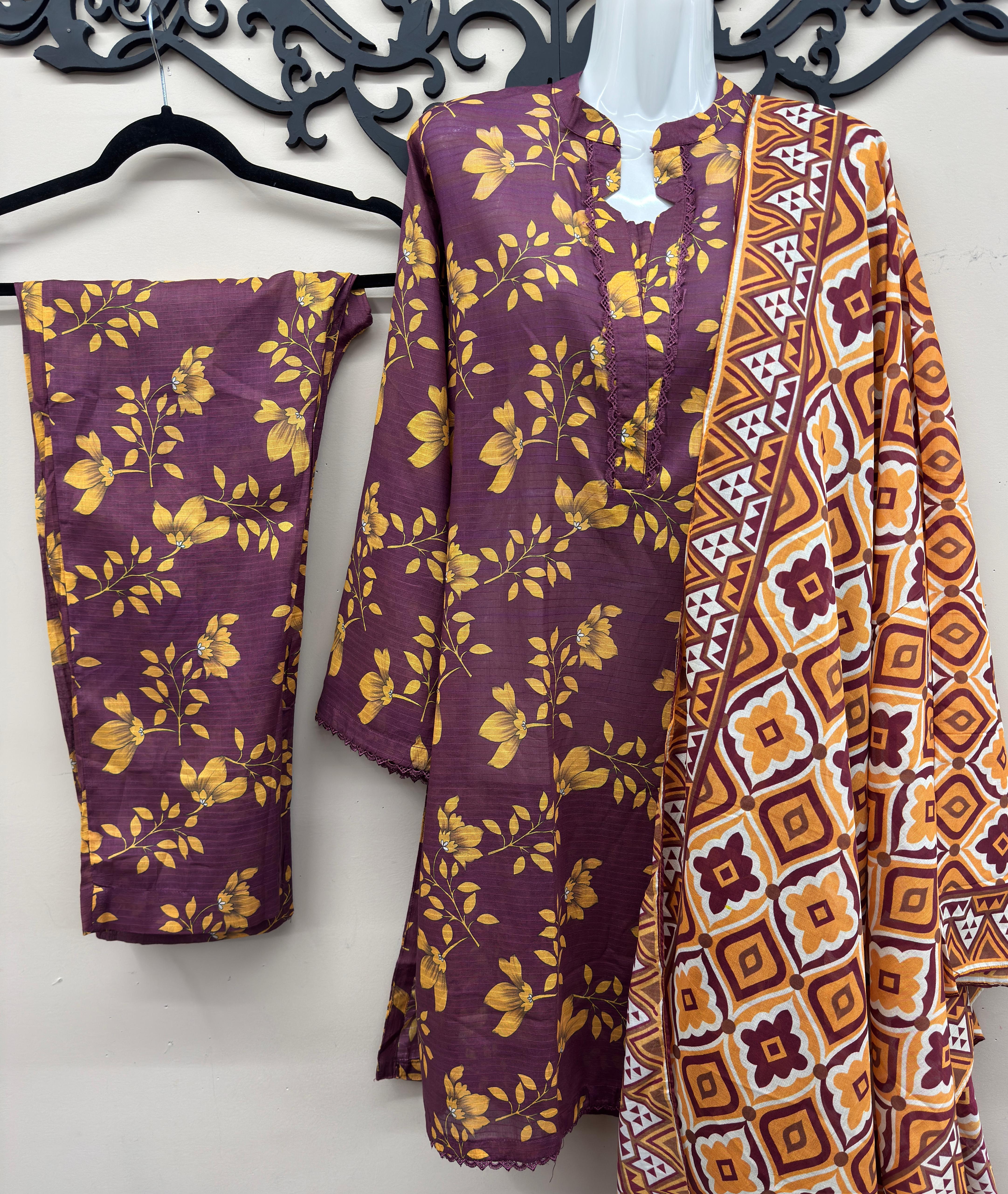 3-Pcs Lawn Printed Outfit with Lace