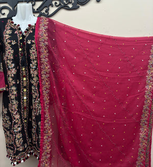 Pakistani lawn dress 3 piece