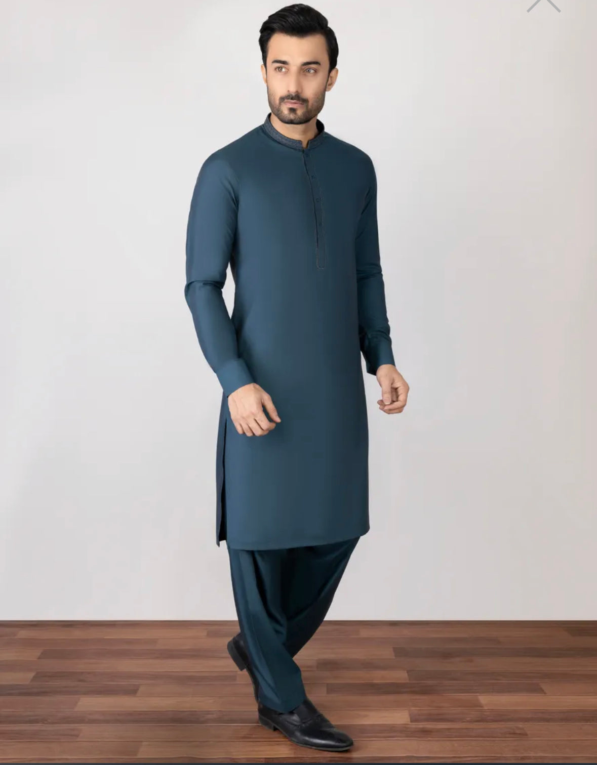 J. Men's Semi-Formal Shalwar Kameez S-L