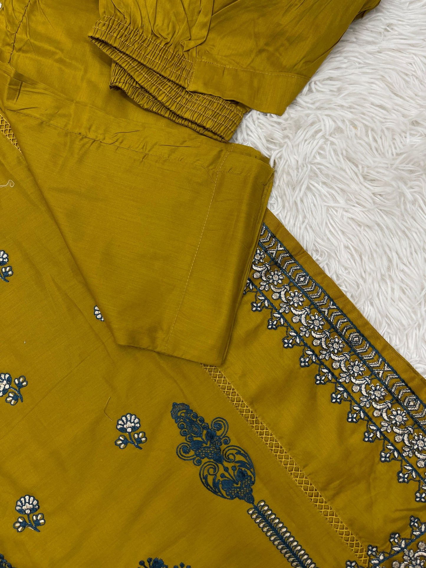 Zahra Rubab Cotton 3PC Outfit M-L