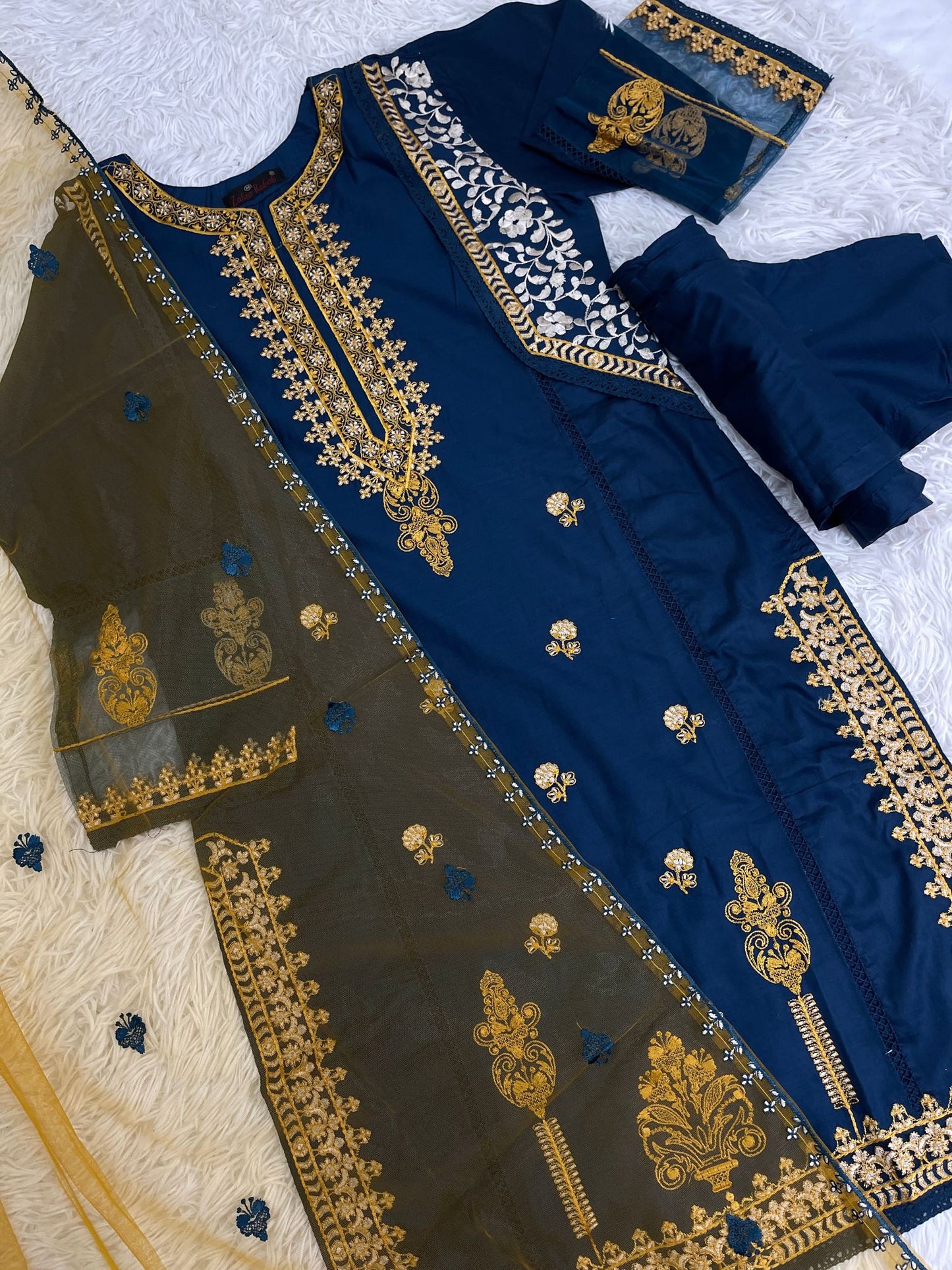 Zahra Rubab Cotton 3PC Outfit M-L