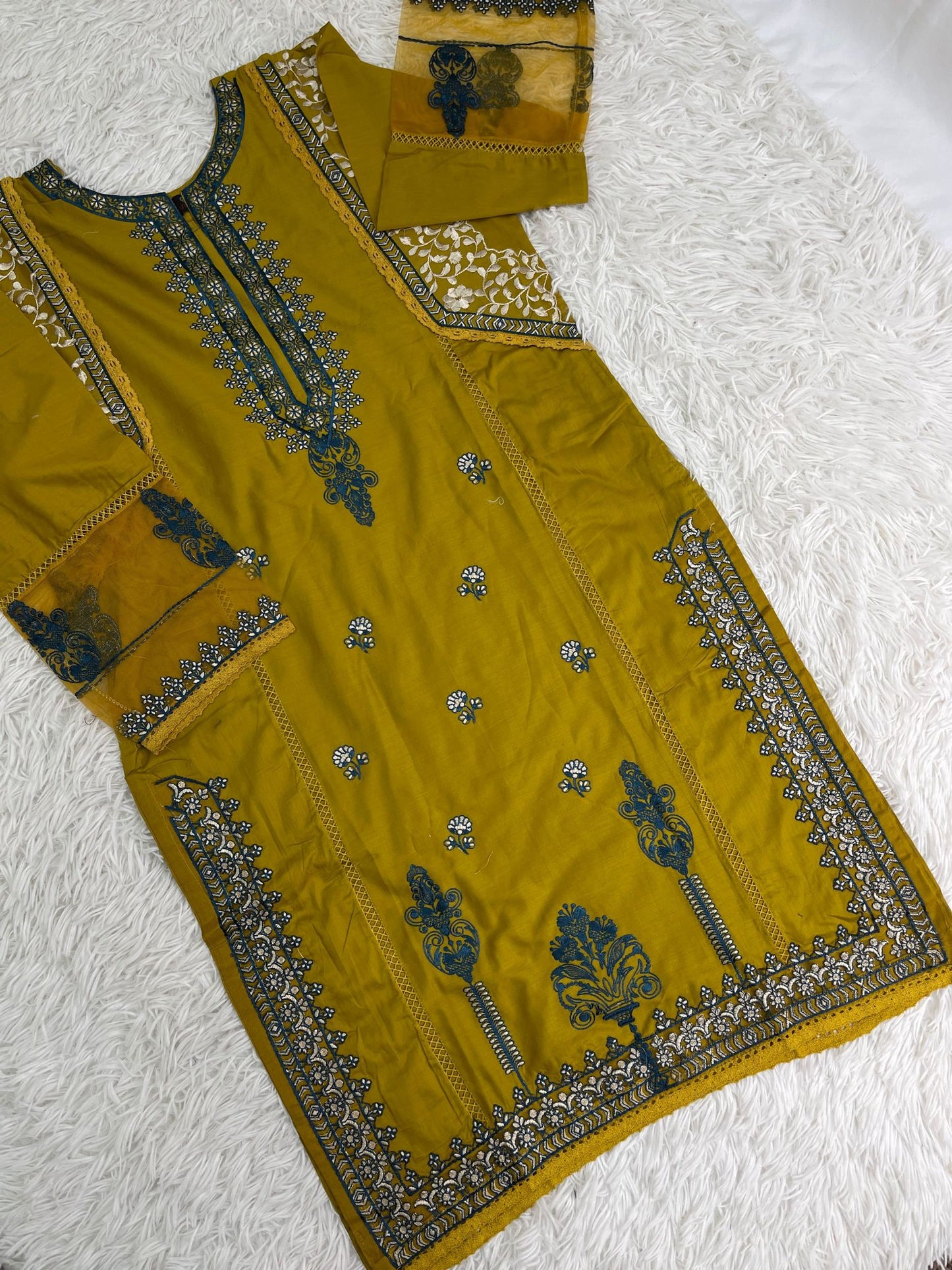 Zahra Rubab Cotton 3PC Outfit M-L