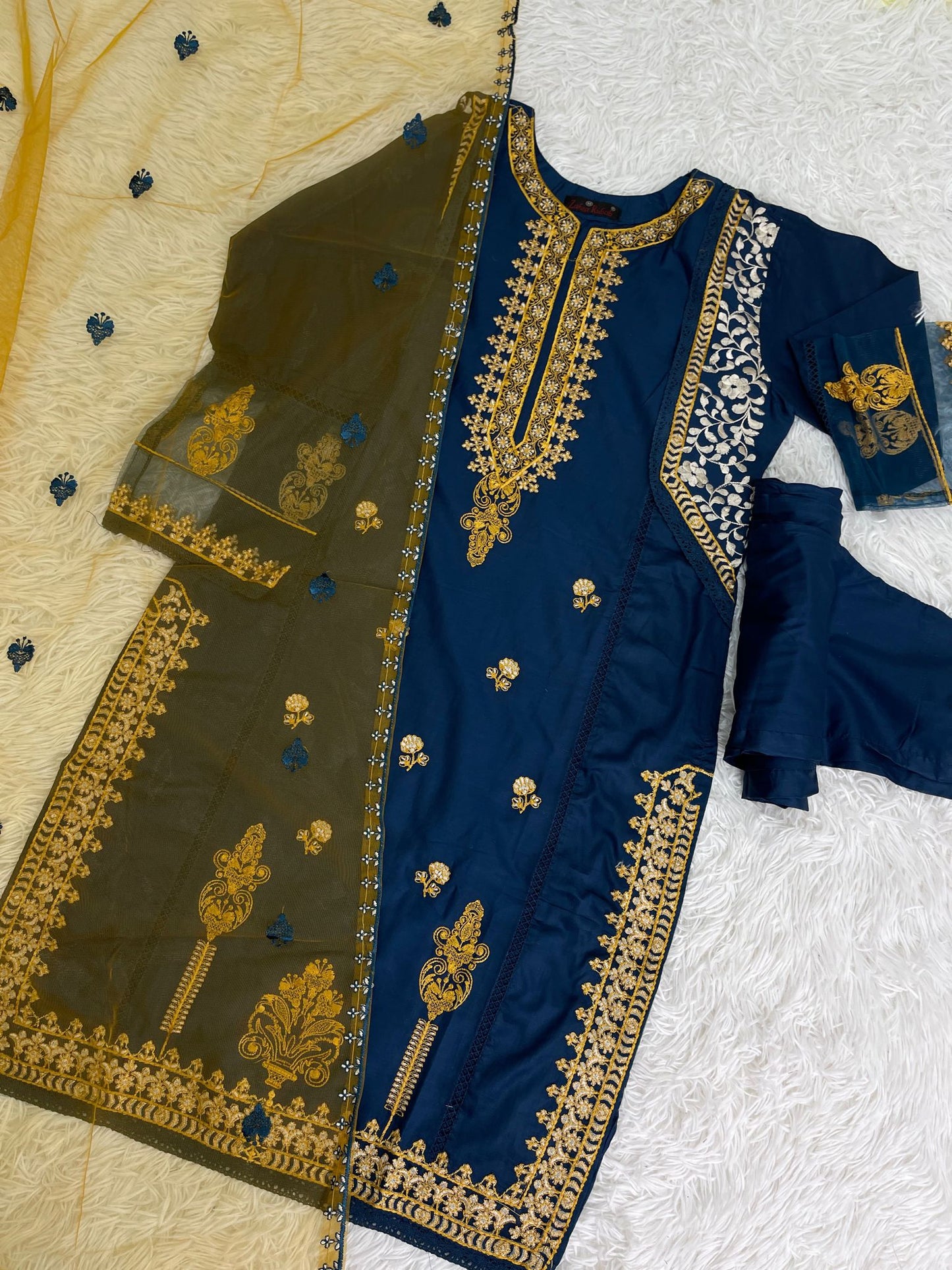 Zahra Rubab Cotton 3PC Outfit M-L