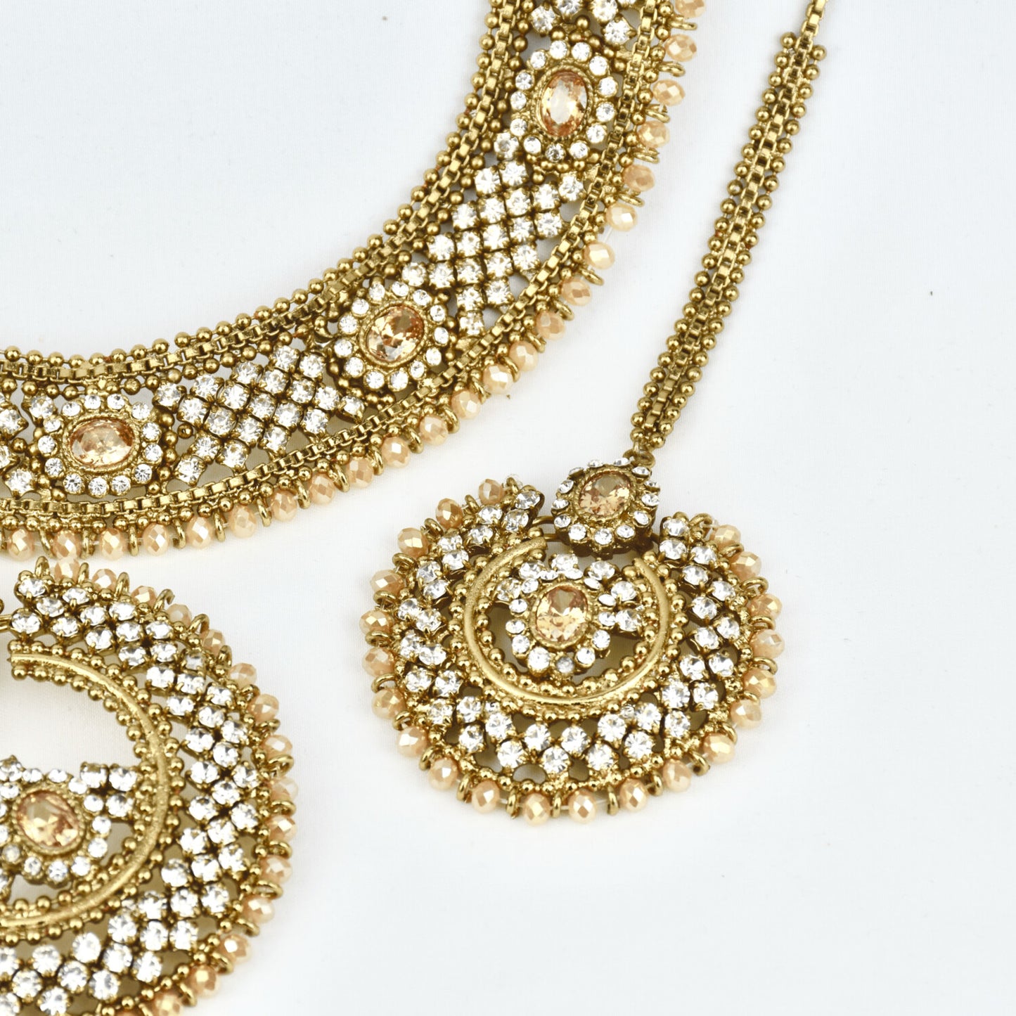 Round Chandbali Kundan Jewelry set (4PC)