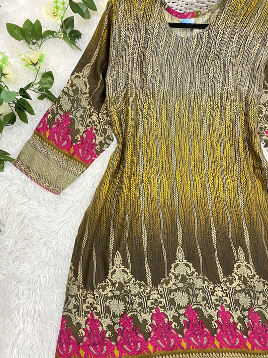 Soft High Quality Lilen Top -Plus Size *