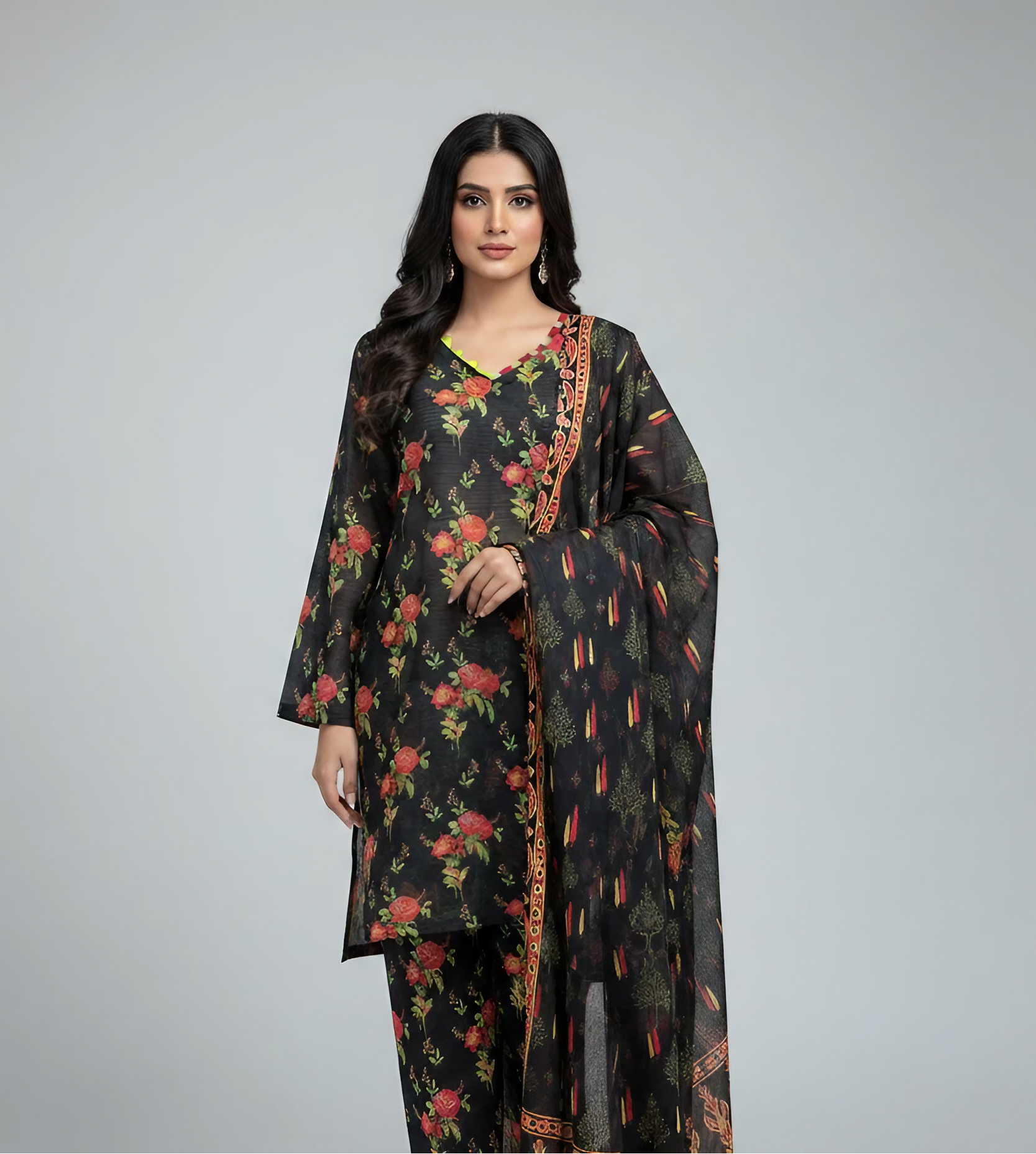 3 Pcs Black Lawn Printed Suit for Women – Summer