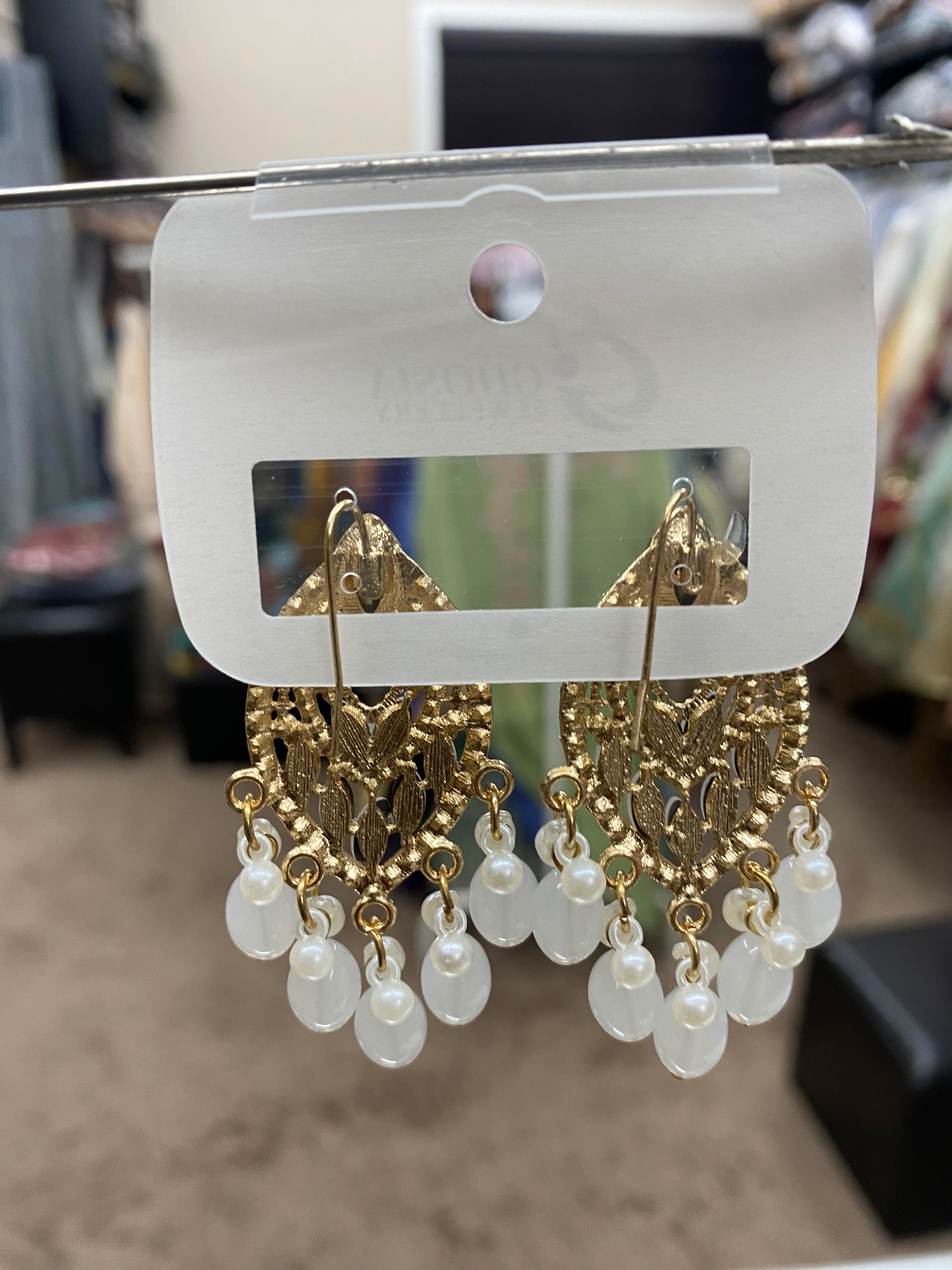 Kundan Jhumka with Moti Pearls