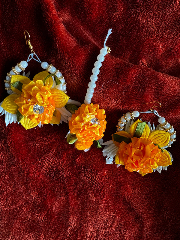 Ghajra Bali (Earrings)tika set