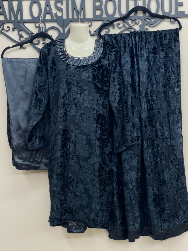 Beautiful Black Velvet Palachi 3-Pc Dress L/XL