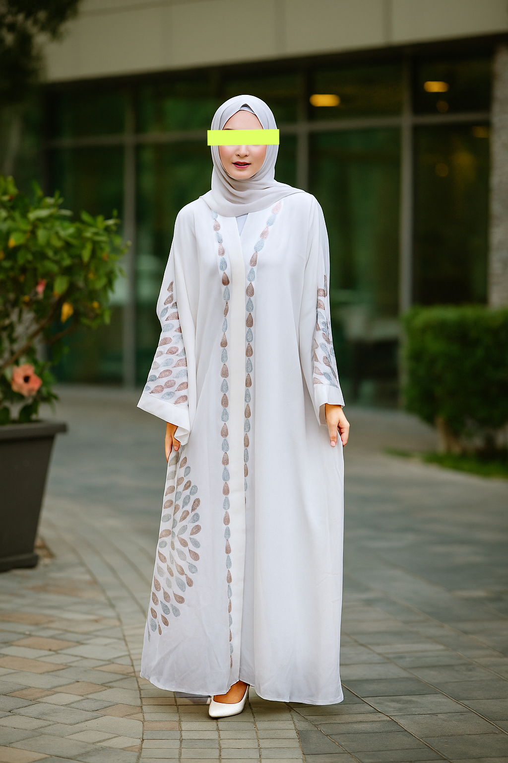 White Embroidered Free-Size Abaya with Matching Scarf – Elegant Modest Wear