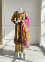 Women’s Designer Erum Eman Silk Suit – 3-Piece