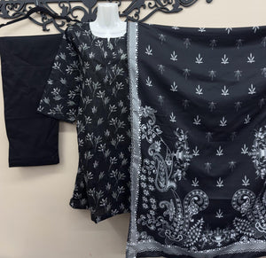 Black casual lawn suit for women with printed dupatta
