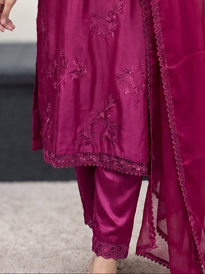 Deep magenta pink embroidered silk 3-piece Pakistani suit with chiffon dupatta