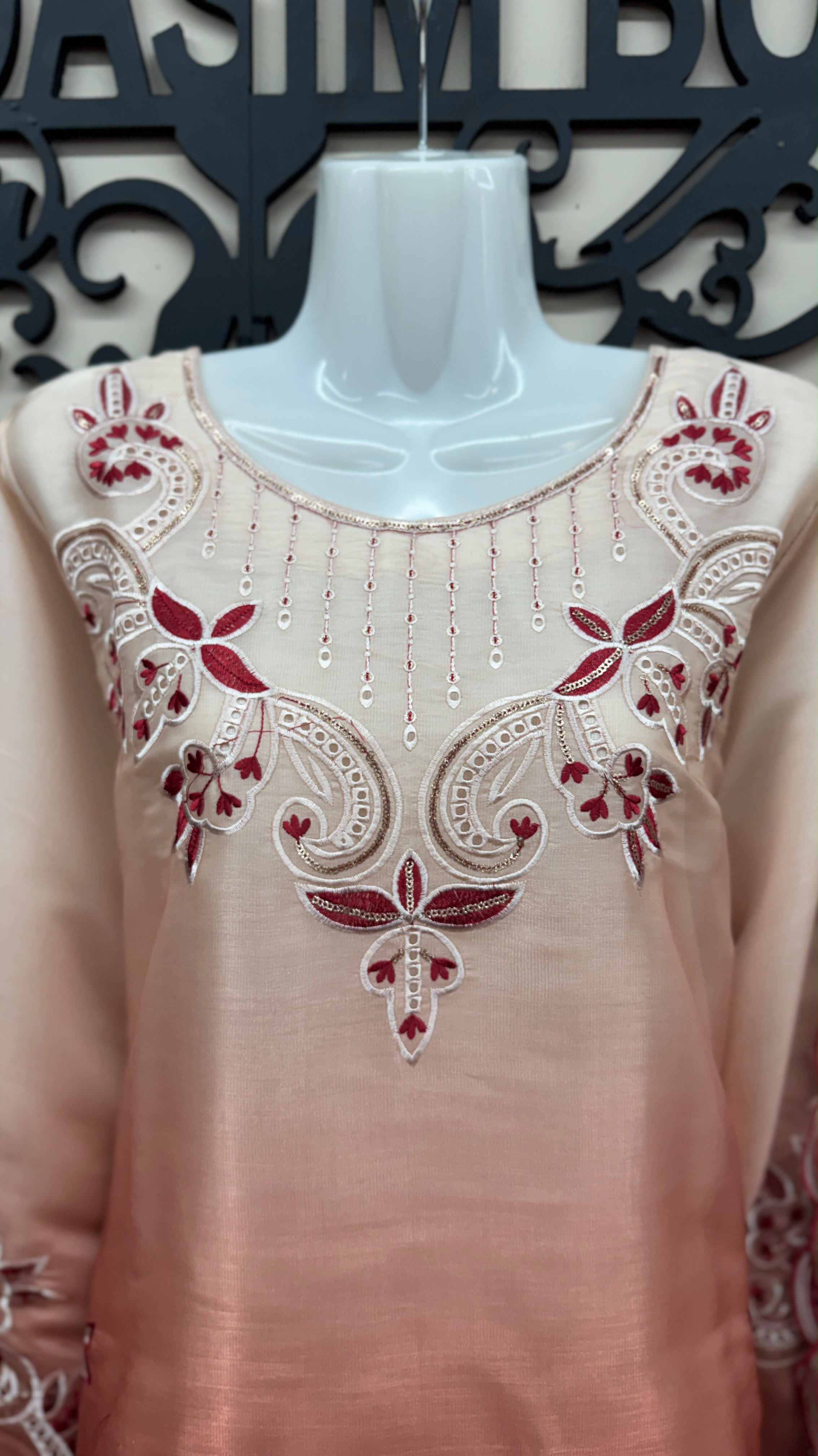 Elegant Pakistani 3 piece festive suit for Eid and wedding wear in Canada