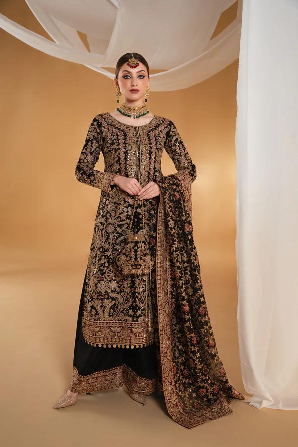 Elegant Black 4-Piece Chiffon Embroidered Kurta Set with Dupatta & Potli