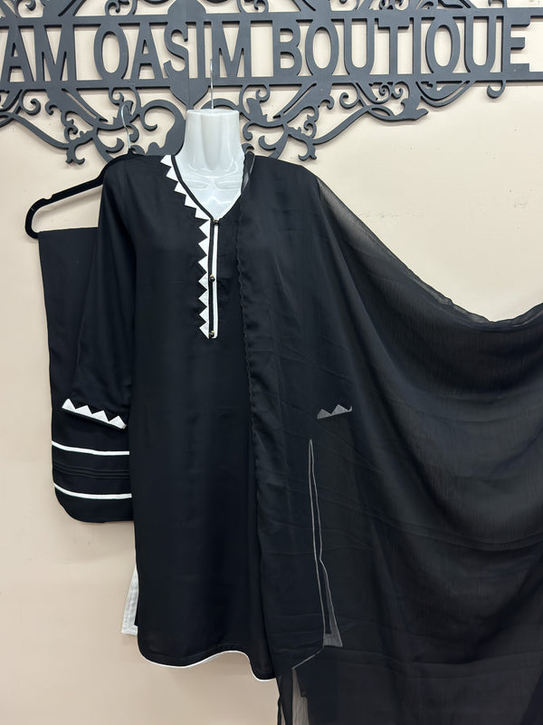 Lilen B/W 3PC Outfit