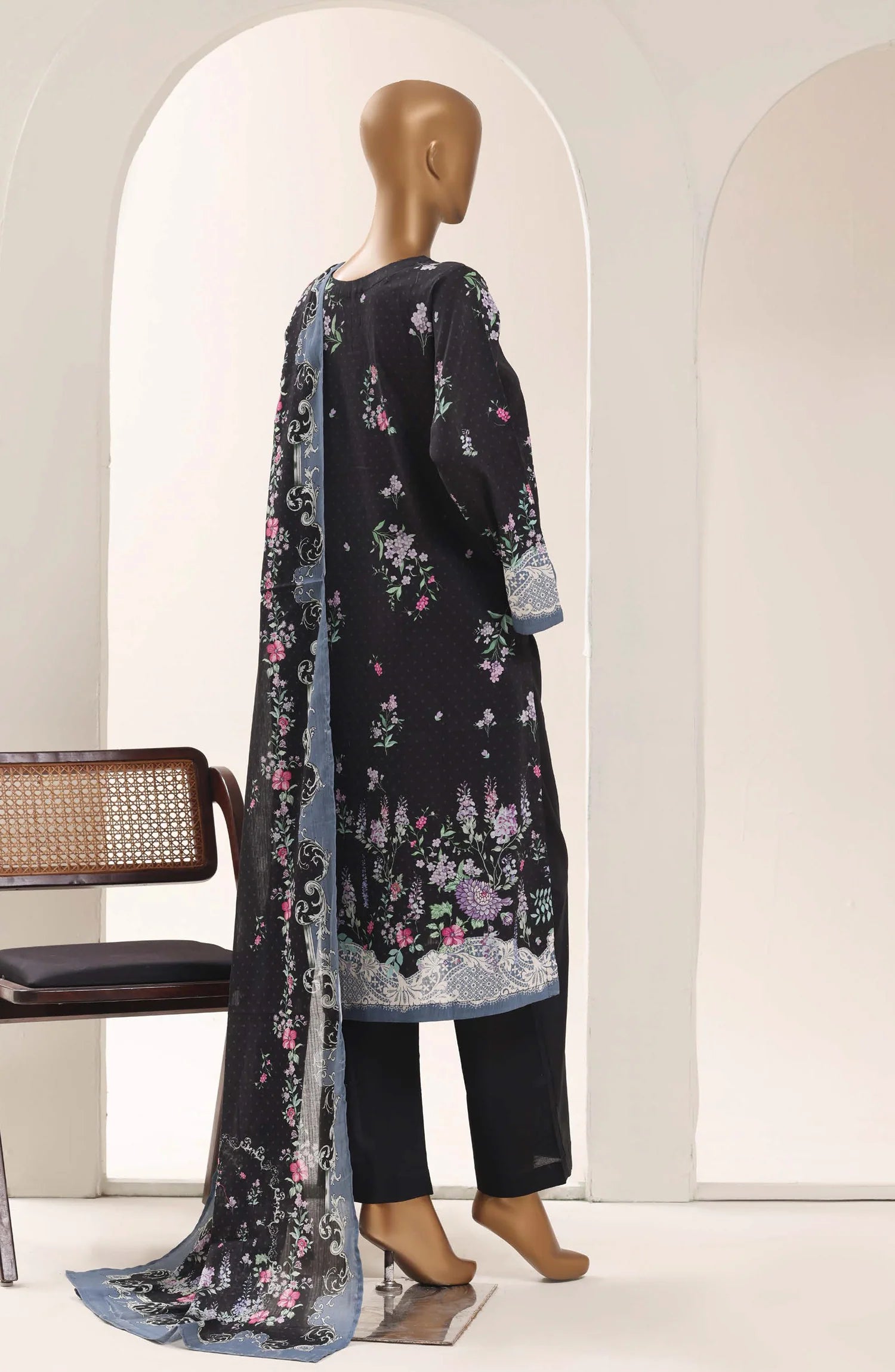 Sadabahar Black Printed Lawn Stitched 3 Piece Suit – Summer Collection