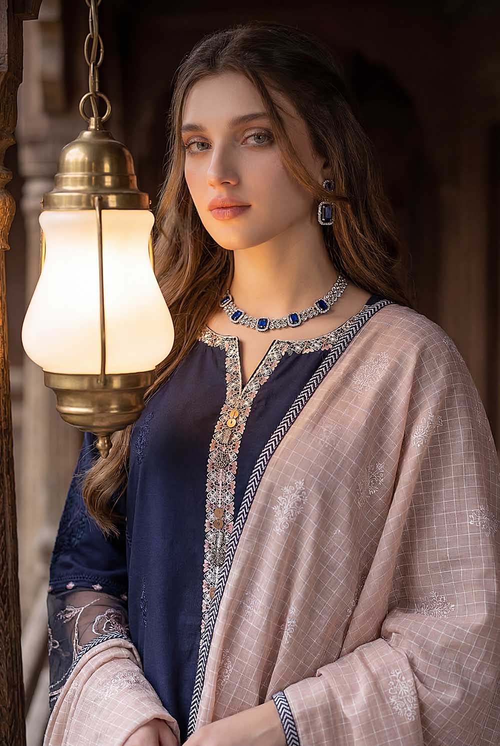 Zahra Rubab Navy Blue 4 Piece Embroidered Lawn Suit with Matching Bag