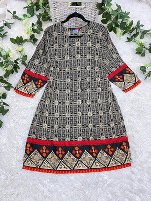 Pakistani lilen kurti