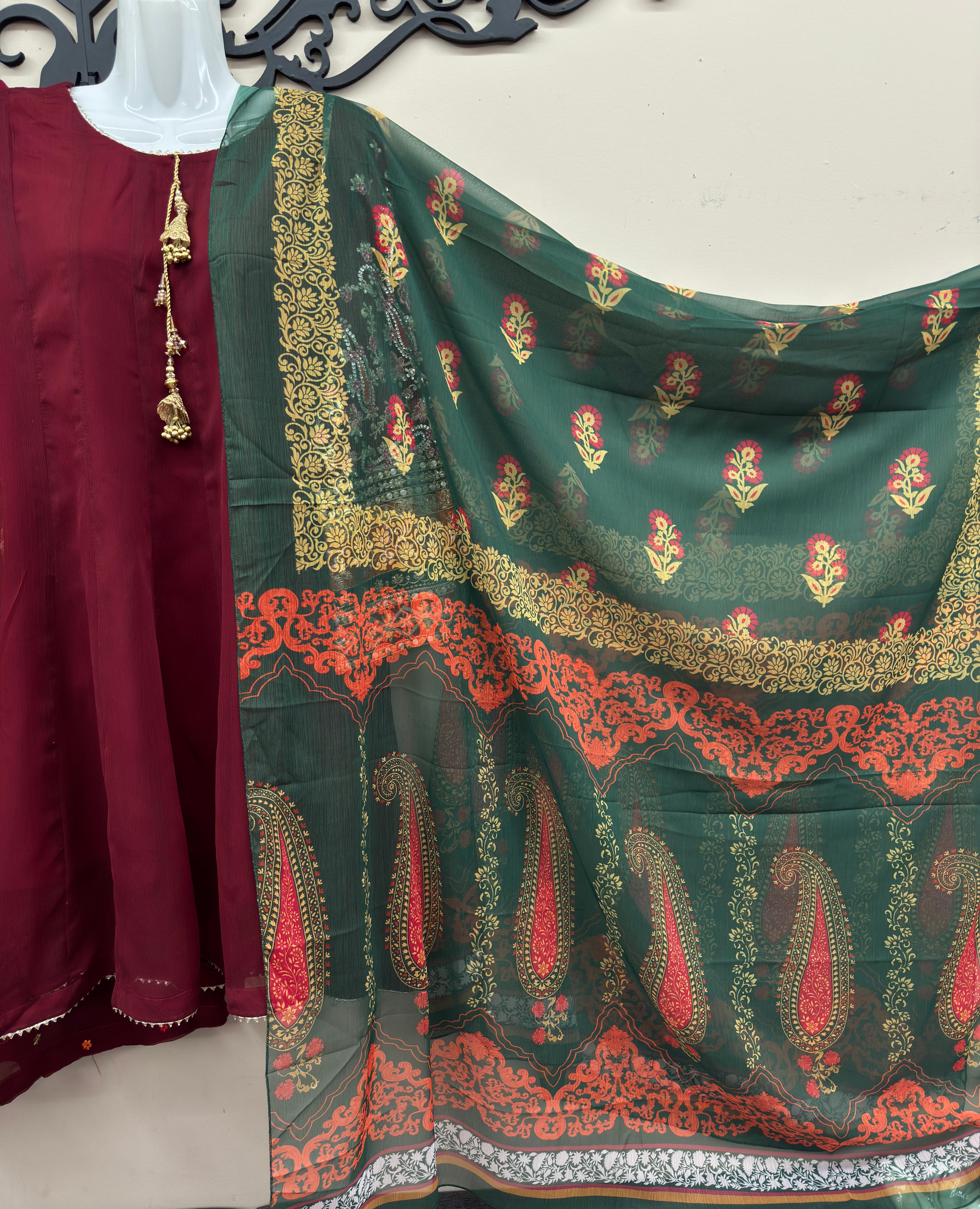 Agha Noor inspired suit
