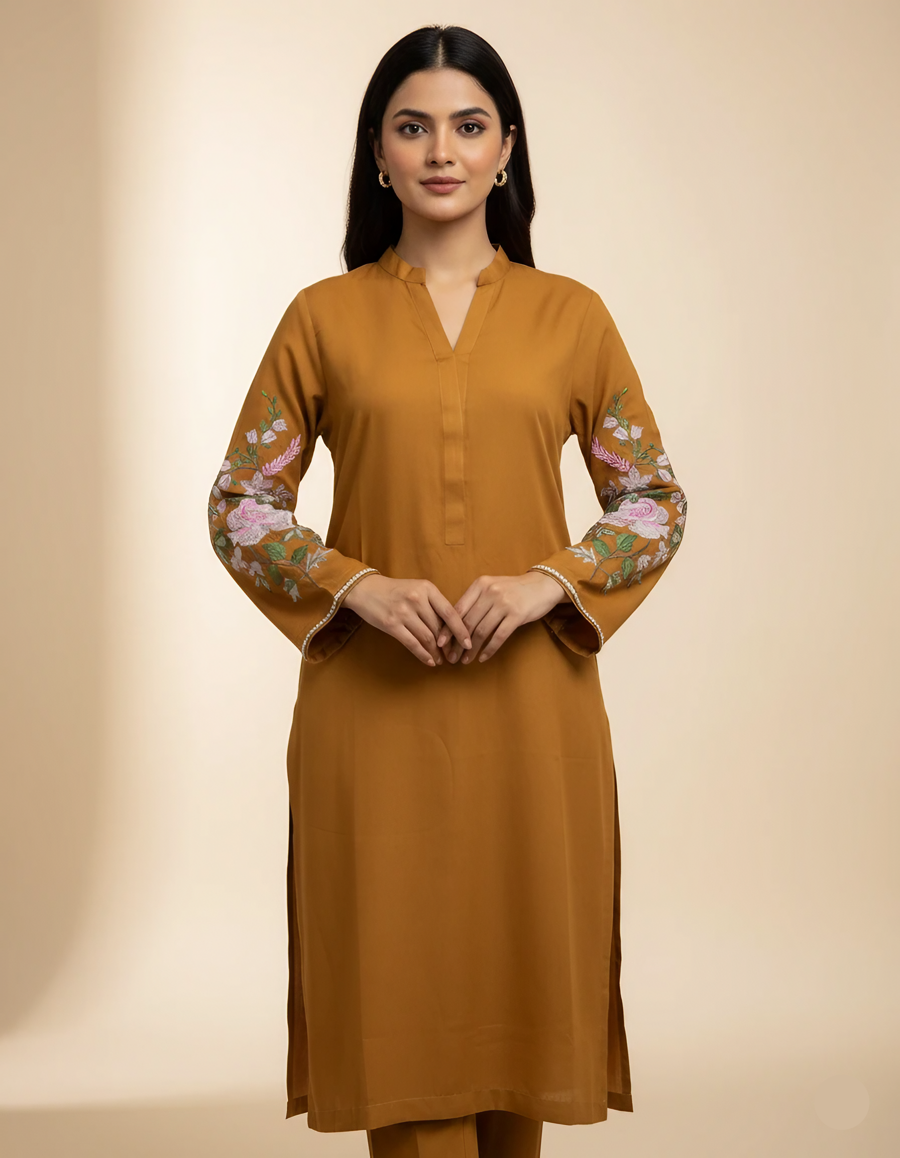 Beautiful 2-Piece Linen Ensemble