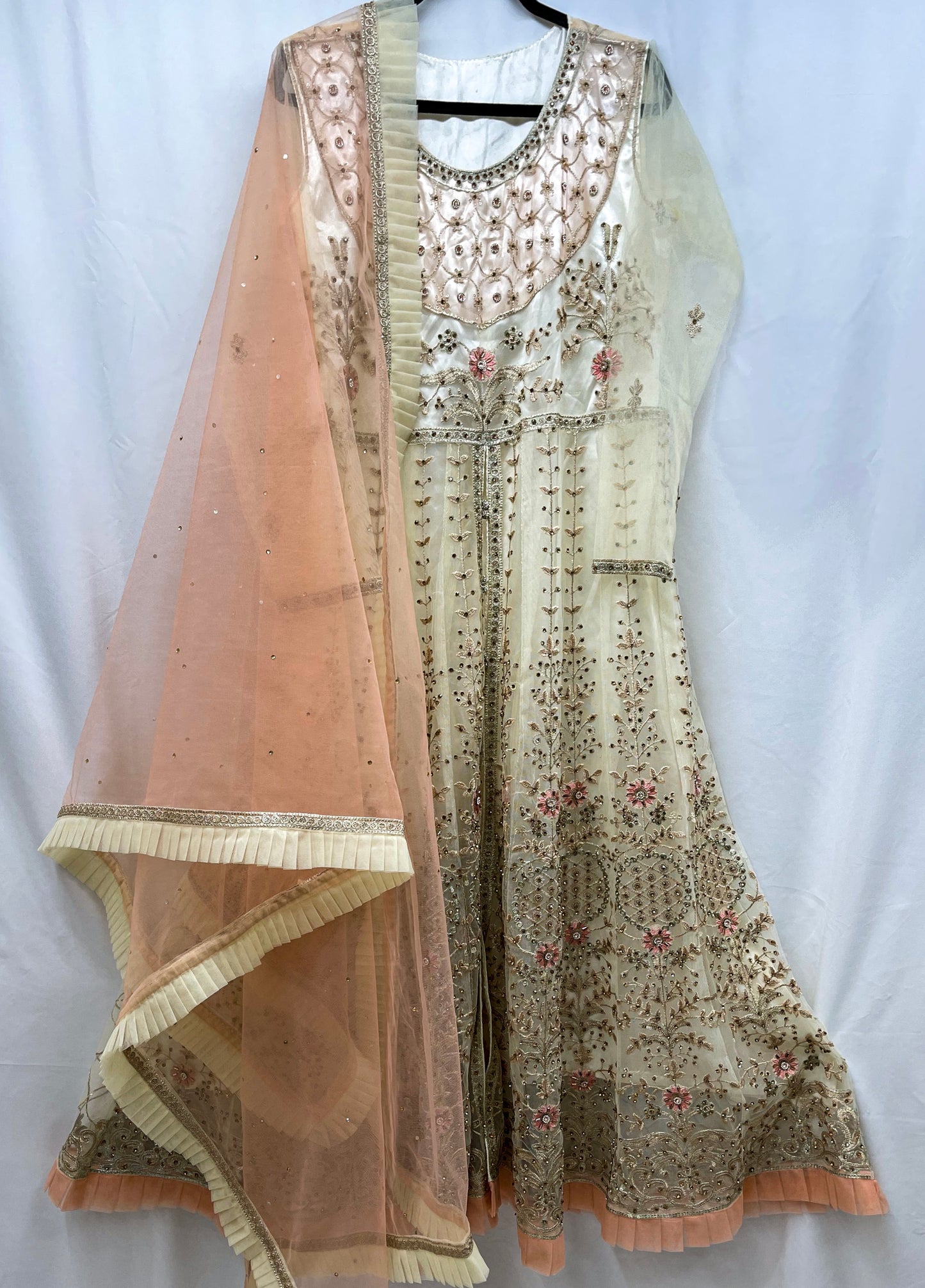 Beautiful 2-Piece Maxi Dress