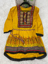 Lilen Embroidered Peplum Kurti