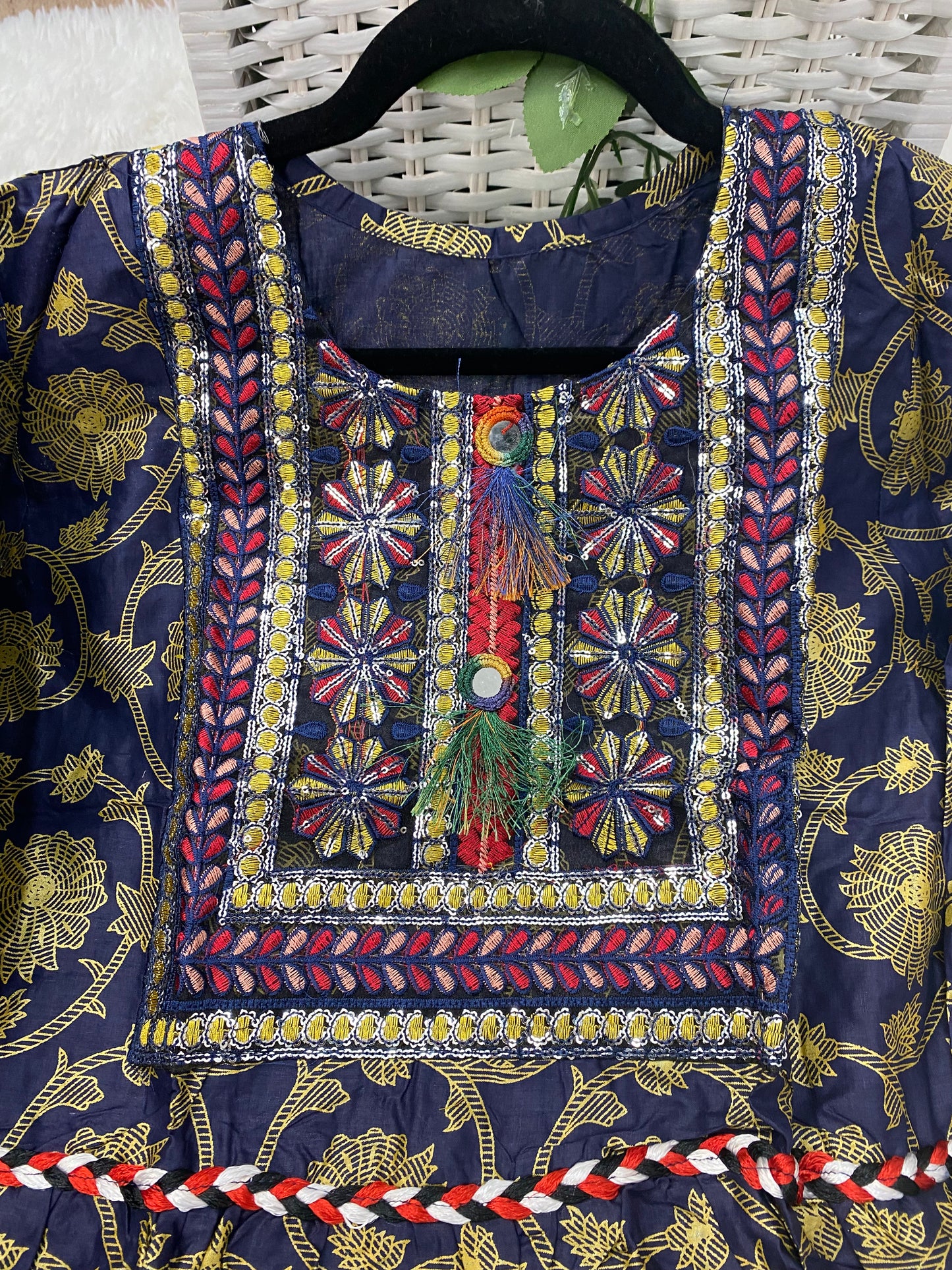 Lilen Embroidered Peplum Kurti