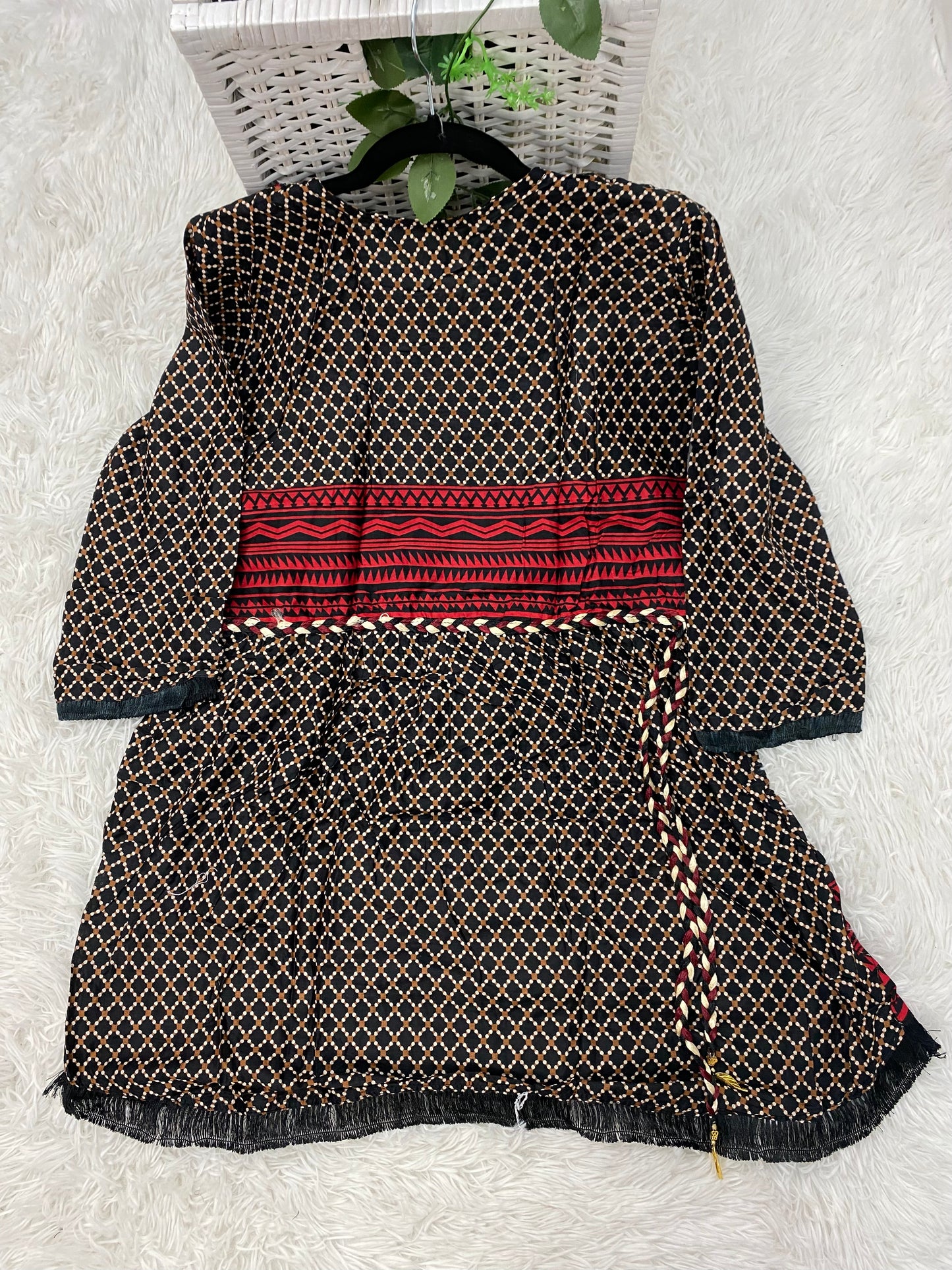 Lilen Embroidered Peplum Kurti