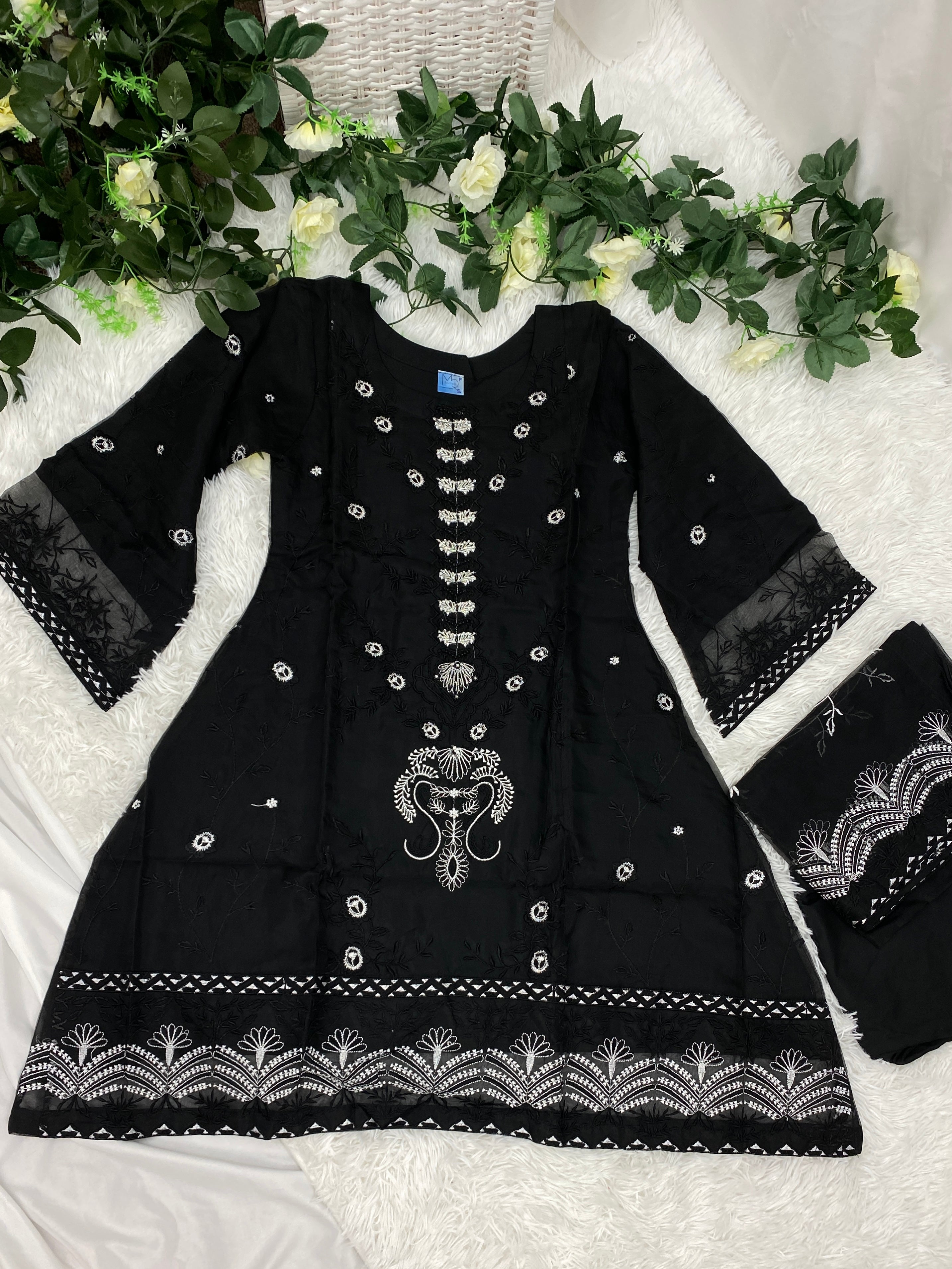 Luxury A-Line Organza Handwork Outfit medium