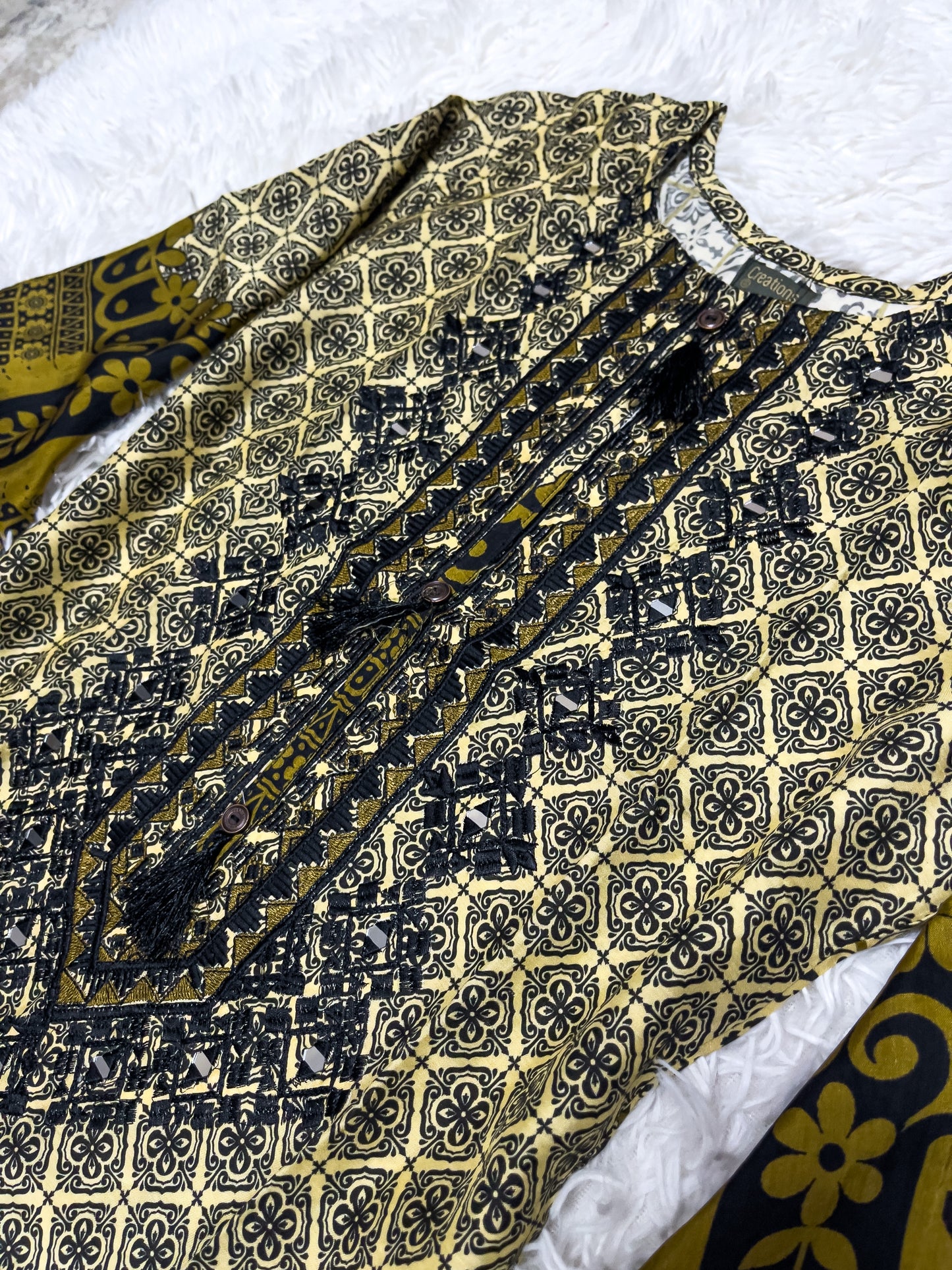 Beautiful Kurti Vascos Fabric